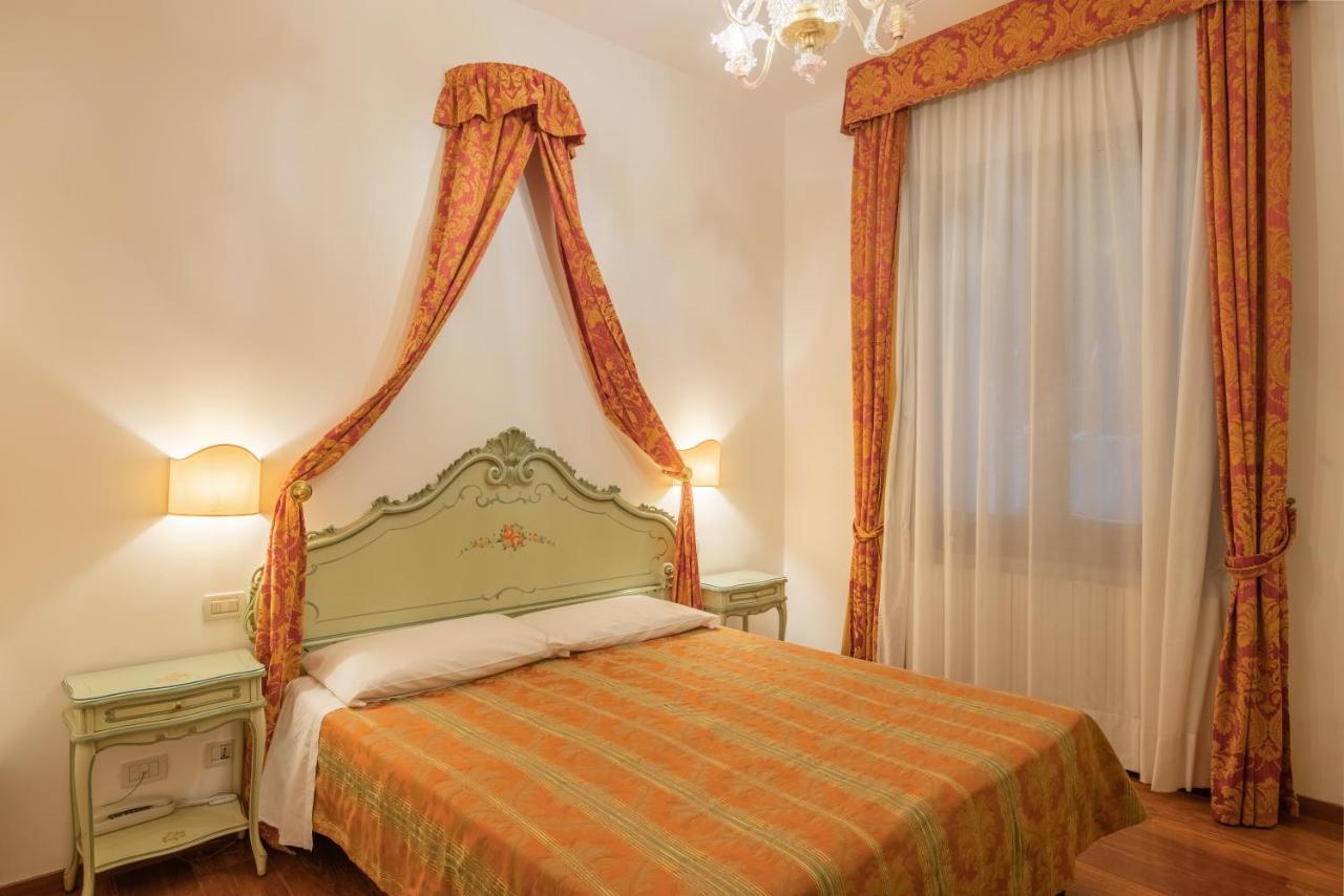 Hotel Al Sotoportego Venedig Exterior foto